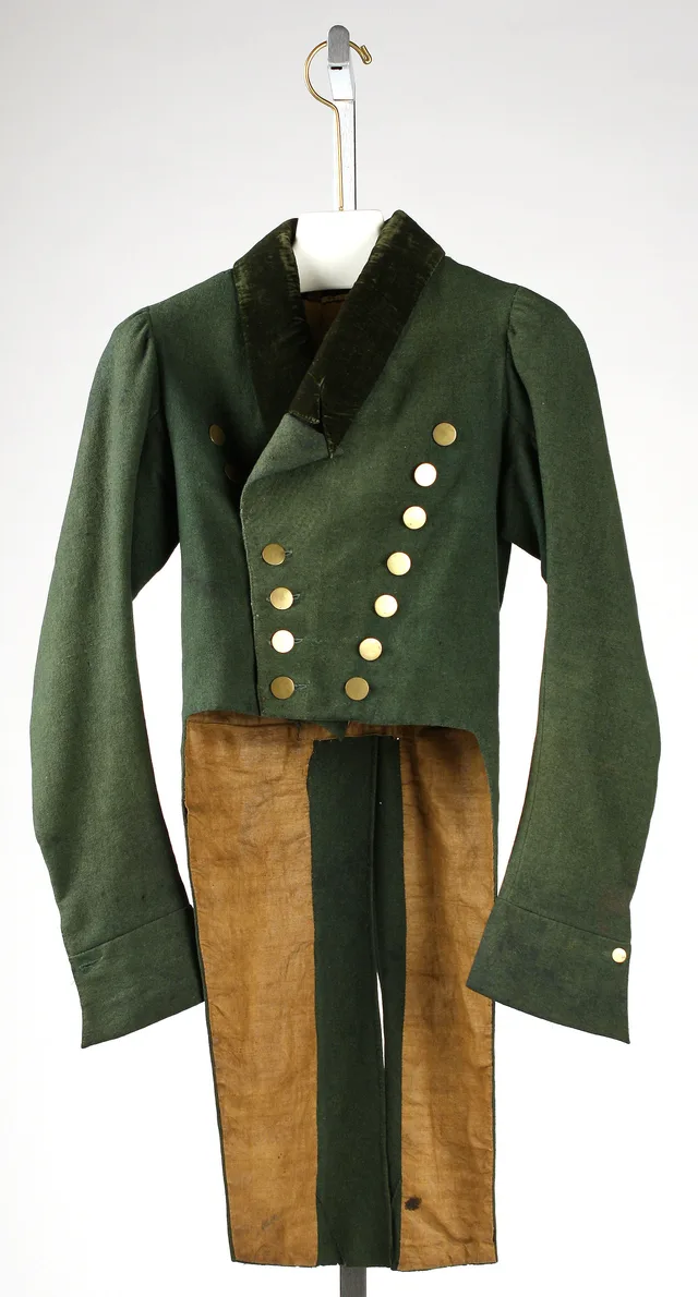 Regency era fashion for men: a dark wool tailcoat of about 1810